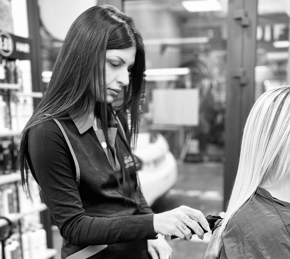 lady's hair salon de coiffure femme situer à Nice